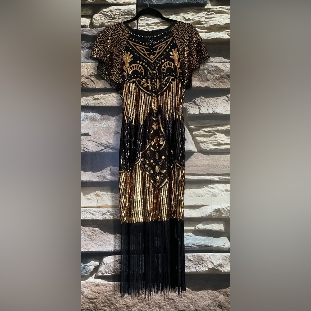 Like new. 40’s theme style dress